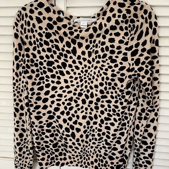 Animal Print Diane von Furstenberg Silk and Cotton Sweater - Picture 2 of 4